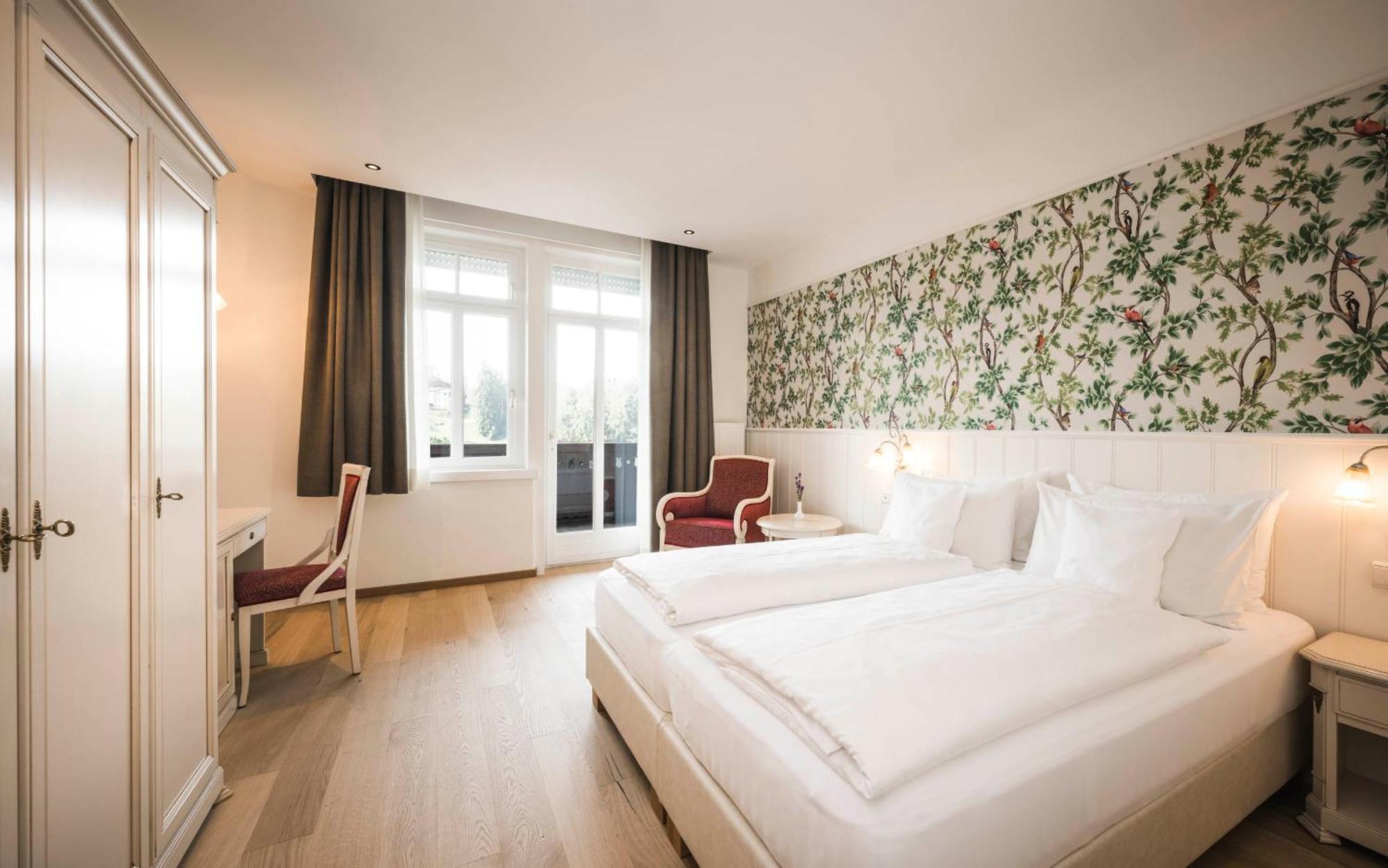 Hotel Villa Kastelruth ภายนอก รูปภาพ